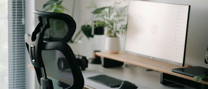 כיסא לישיבה ממושכת מול מחשב כיסא לישיבה ממושכת מול מחשב